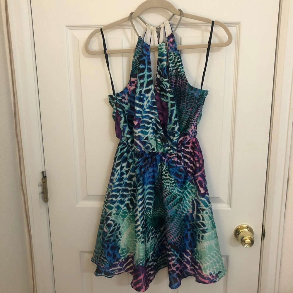 Bebe dress